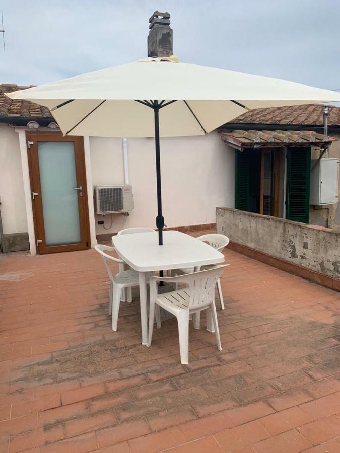 Casale Falcone - Calamoresca Piombino Bagian luar foto